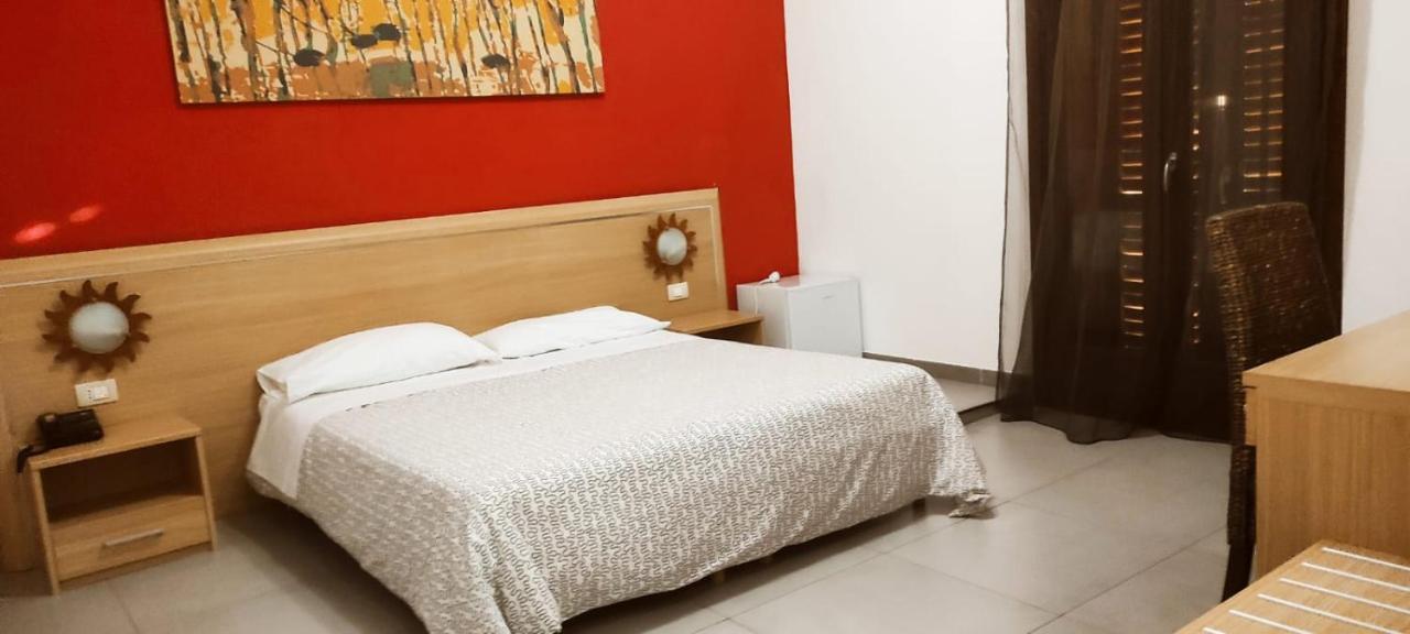 Parco Degli Ulivi Hotell Mirabella Imbaccari Exteriör bild